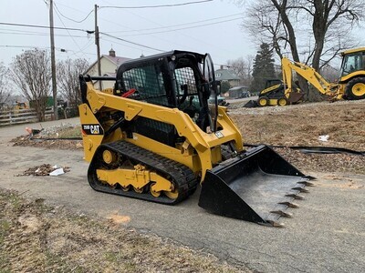 2015 CAT 259D Skid Steer Price: $15000