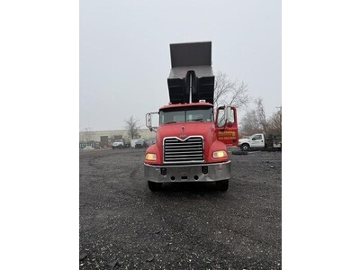 2007 Mack Vision CXN613 