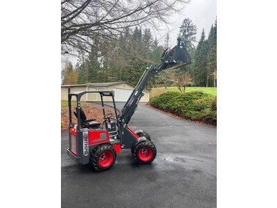 2024 Intrepid KM130 Compact Tractor
