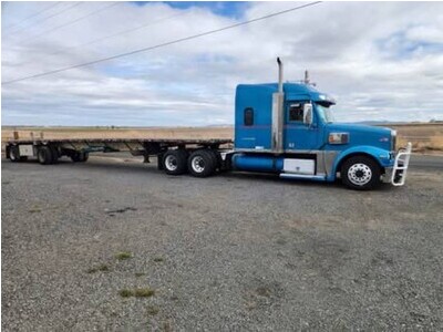 FOR SALE: 2014 Freightliner Coronado