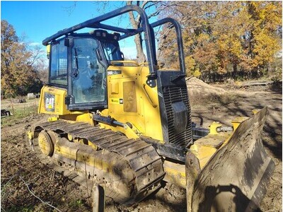 FOR SALE: Caterpillar D6K2 XL Dozer