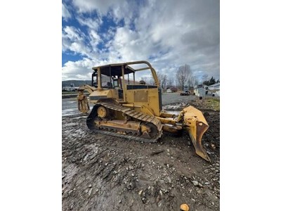 For Sale: 2000 Caterpillar D5M Dozer