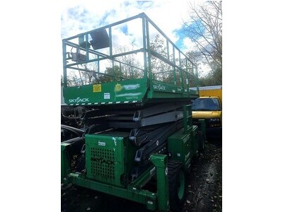 2016 Skyjack SJ9250 RT 4x4 Scissor Lift