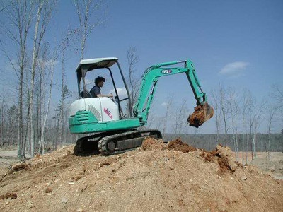 1997 IHI 28J Excavator