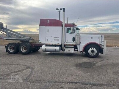 2002 Peterbilt 379 EXHD Semi-Tractor