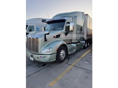 2019 Peterbilt 579 Semi-Tractor