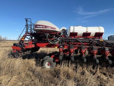Case IH 1265 Corn Planter