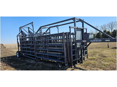 Rawhide Super Large Capacity Corral 