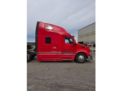 2023 Peterbilt 579 Semi-Tractor