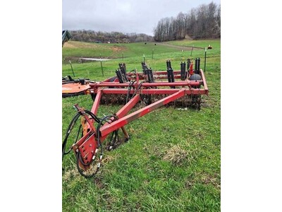 Case 6500 Disc Chisel Plow