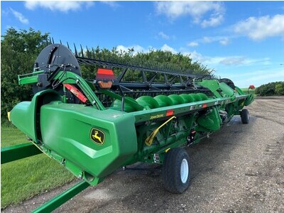 2021 John Deere RD40F Draper Header