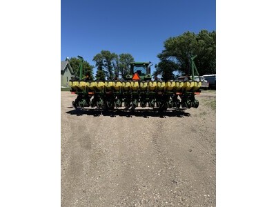 2001 John Deere MaxEmerge Plus VacuMeter