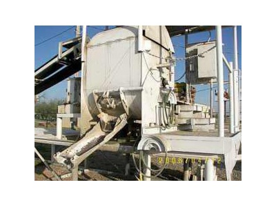 You Tow Concrete batch Plant with trlrs.