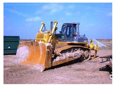 2001 Komatsu D155AX-5 Crawler Tractor, 