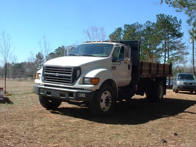 2003 F-650 Ford flat bed dump 