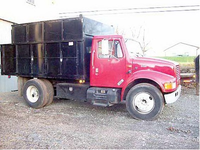 1999 International 4700 DT466