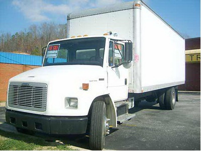 2000 Freightliner FL70