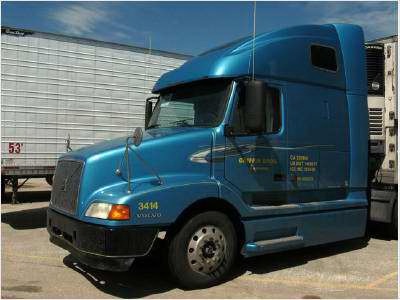 2003  Volvo  VNL660