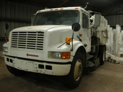 1991 Tymco 600 Street Sweeper