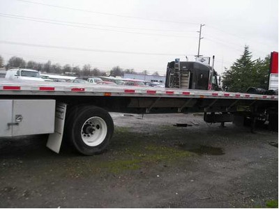 1999 Transcraft Eagle Flatbed Trailer