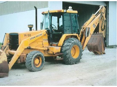 1988 John Deere 710B