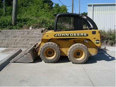 2001 John Deere 250 Skid Steer