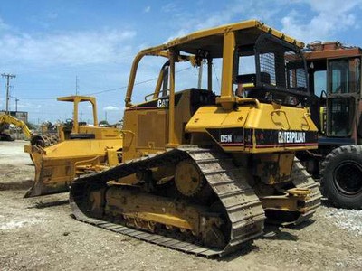 2004 Caterpillar D5N LGP *