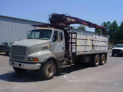 2000 IMT 16042 drywall crane sterling