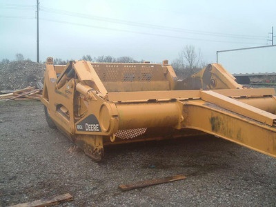 2006 John Deere 1810E Scraper(s)