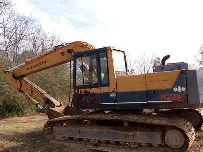 Komatsu PC 220LC-3