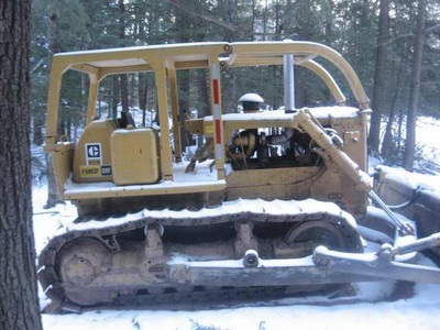 very  niceCat D7G with 3 blades for sale