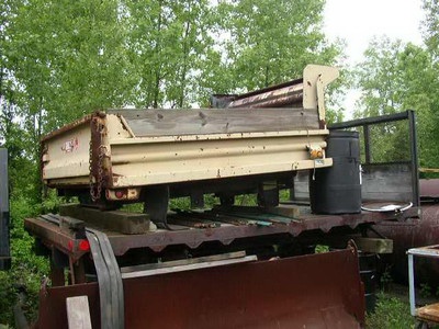 8 Thiel Dump Body & 14  Flat Bed Dump
