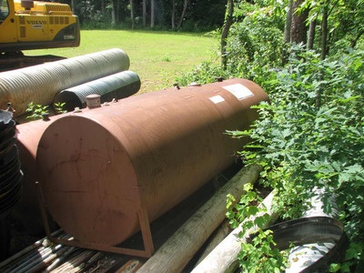 1100 Gallon Fuel Tank