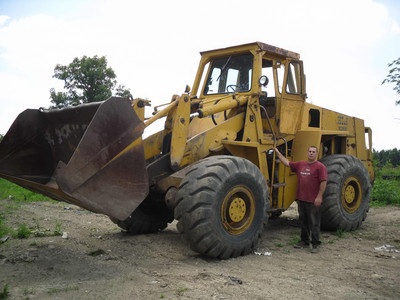 W26B Case Loader