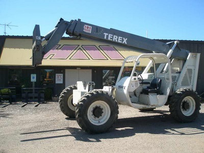 2002 Terex TH644C