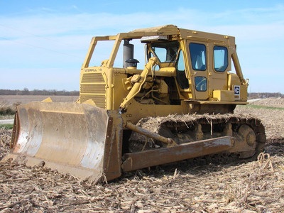 D8K Work Ready, Cab, New Air, Heat!