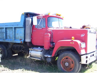 1981 Mack Dumptruck