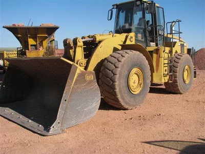 1998 CAT 980G    low hours