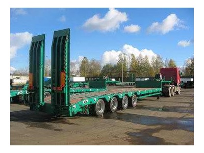Low-bed semi-trailer mod . 993940-L52