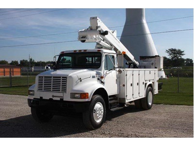 1999 Intl 4700 Used Bucket Truck