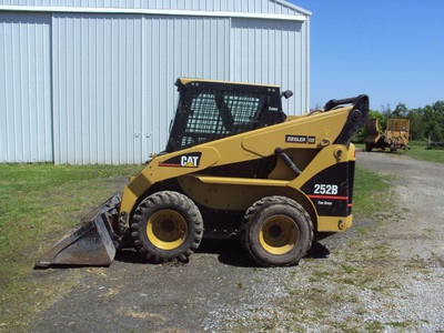 cat 2004 252b