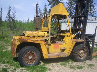 Clarke 8000lb stacker