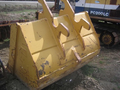 330 Clean-up Bucket New!