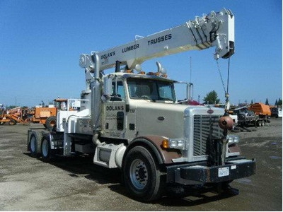 2006 Peterbilt 357 T/A Crane Truck 
