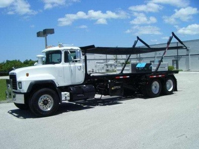 2003 Mack RD688S Roll Off Truck for Sale
