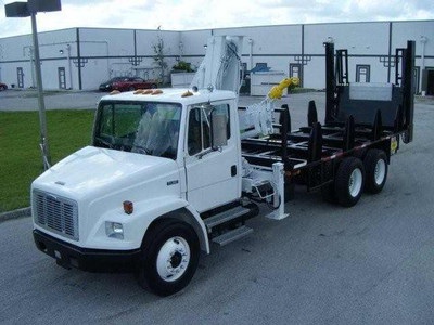 2001 IMT 9000 Series Knuckle Boom Truck 