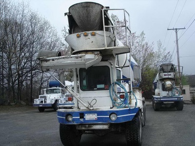 1982 Oshkosh Front Discharge Mixer Truck