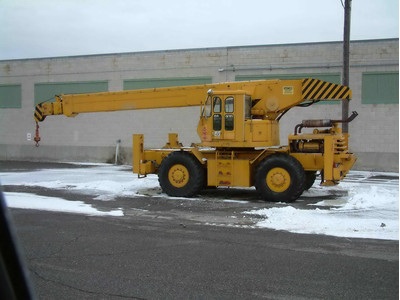 1974 Pettibone 20 Ton Rough Terrain