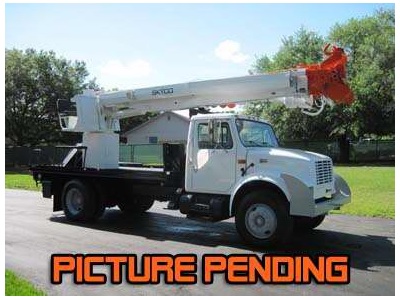 2000 IHC 4700 Digger Derrick #51072