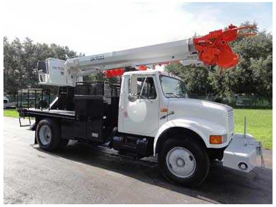 2000 Altec D845A B Digger Derrick #51069